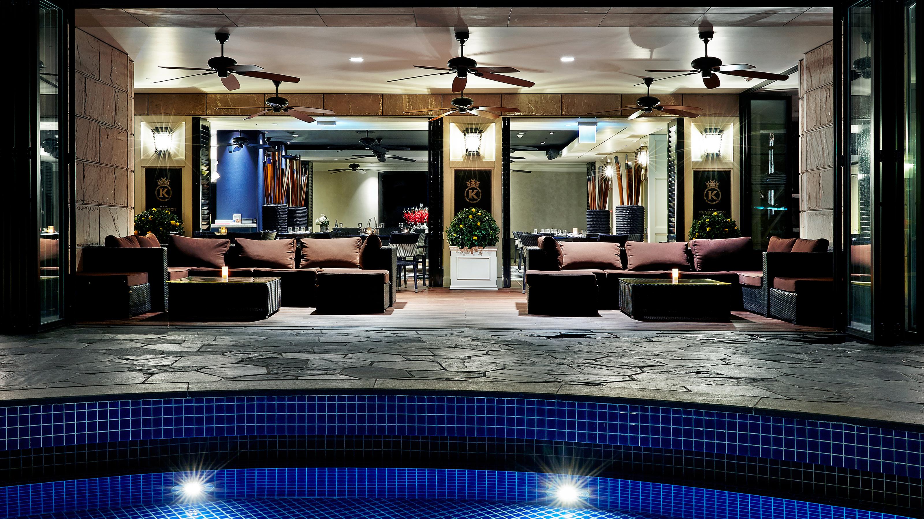 Kensington Jeju Hotel Bagian luar foto The Pool at The Park