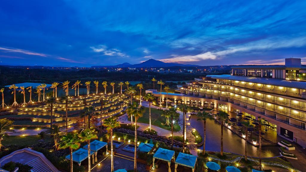 Kensington Jeju Hotel Bagian luar foto The Westin Nanai Resort and Villas