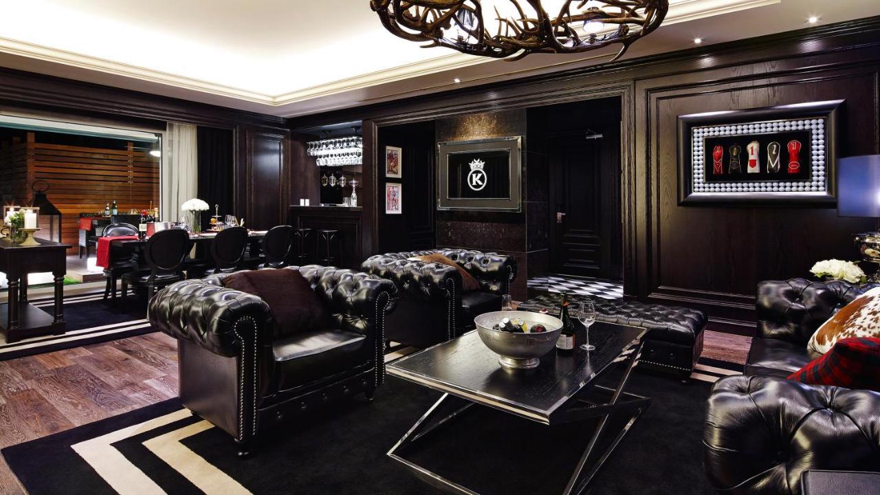 Kensington Jeju Hotel Bagian luar foto The interior of the Karl Lagerfeld Paris boutique